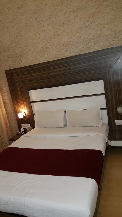 Hotel Khandesh Residency Panvel Exterior photo