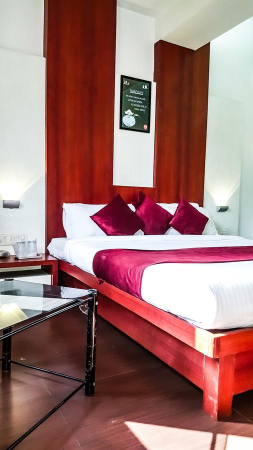 Hotel Khandesh Residency Panvel Exterior photo